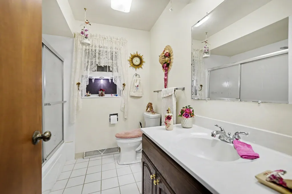 362 E Washington Street Berrien Springs Village MI 49103