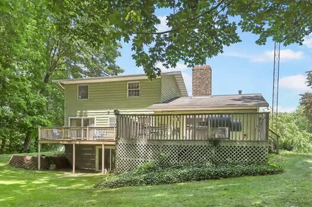 4080 Thar Road Hagar Township MI 49038