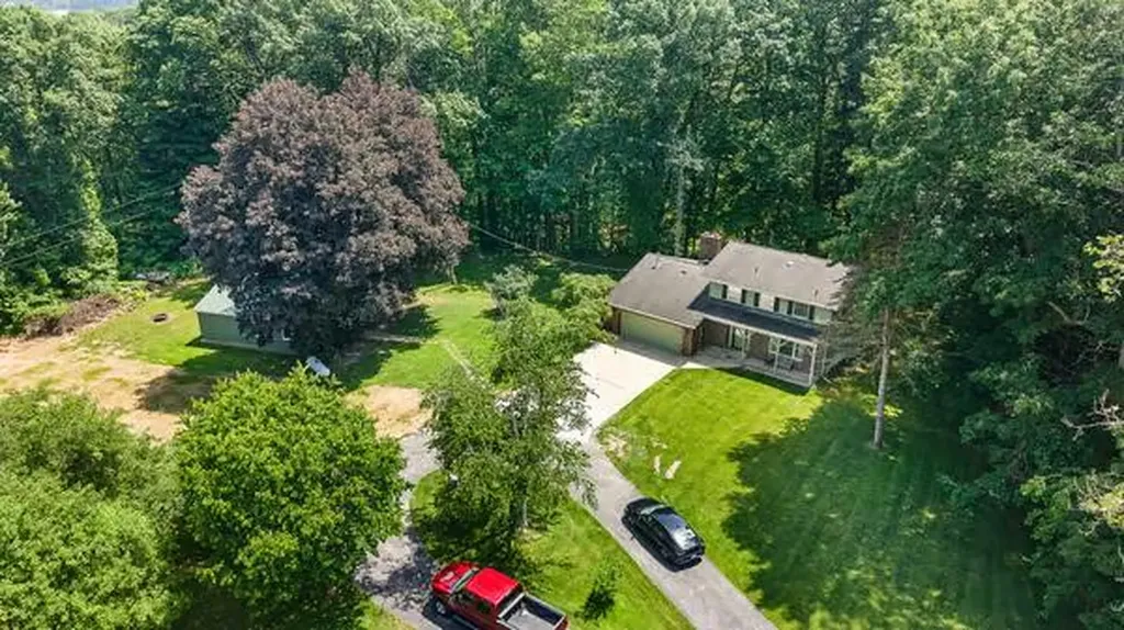 4080 Thar Road Hagar Township MI 49038