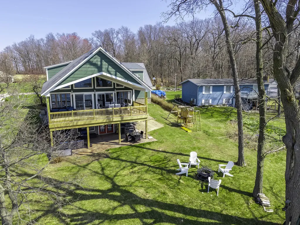 1064 Bayview Drive Coldwater City MI 49036