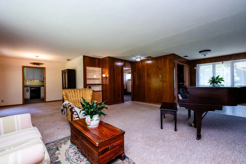 1595 Alex Path Lincoln Charter Township MI 49127