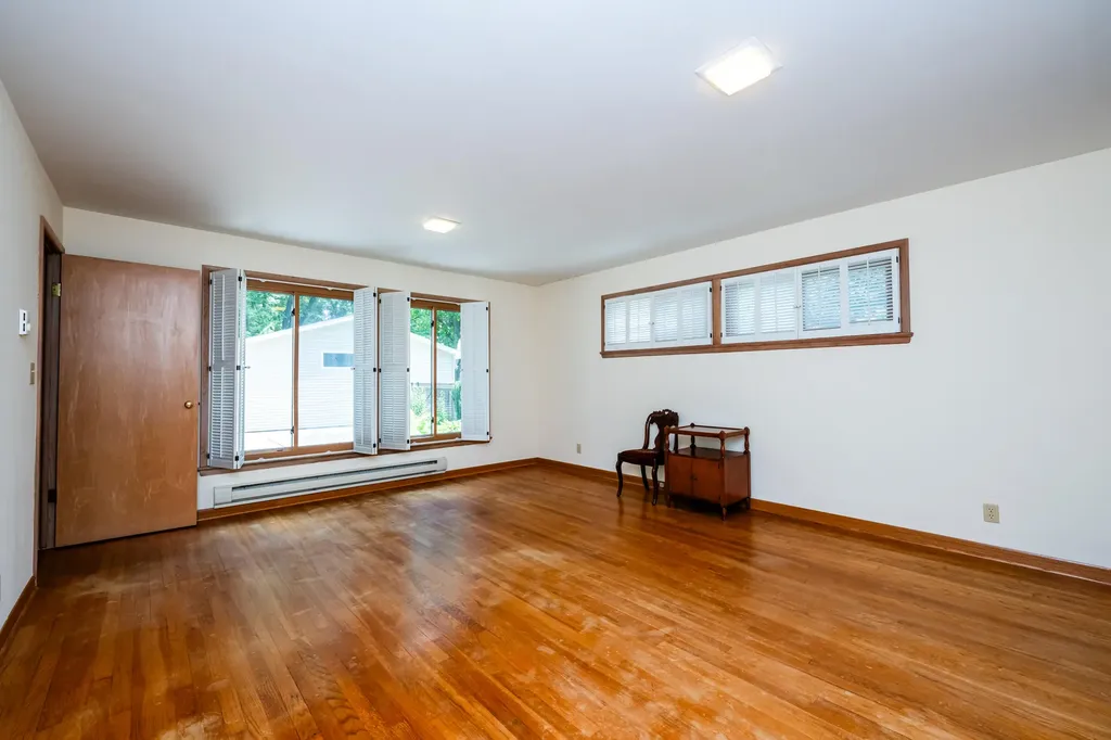 1595 Alex Path Lincoln Charter Township MI 49127