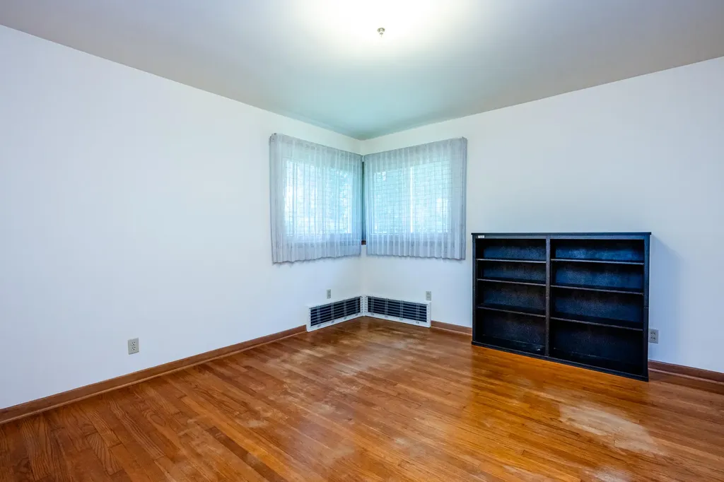 1595 Alex Path Lincoln Charter Township MI 49127