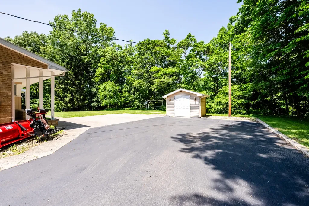 1595 Alex Path Lincoln Charter Township MI 49127