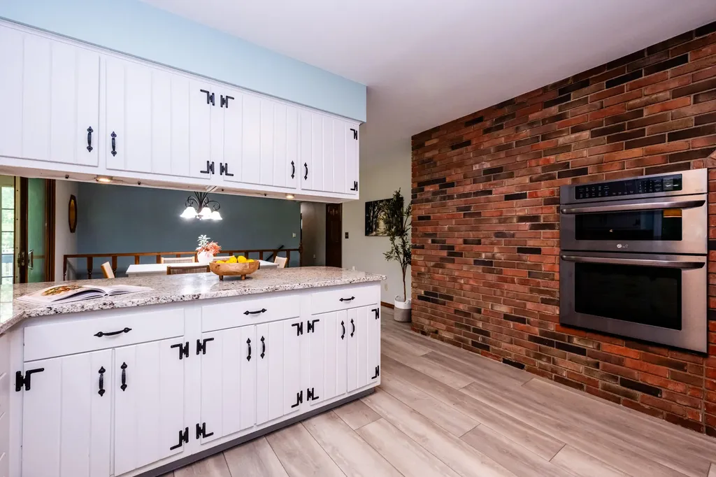 3120 Ridgeview St. Joseph Charter Township MI 49085
