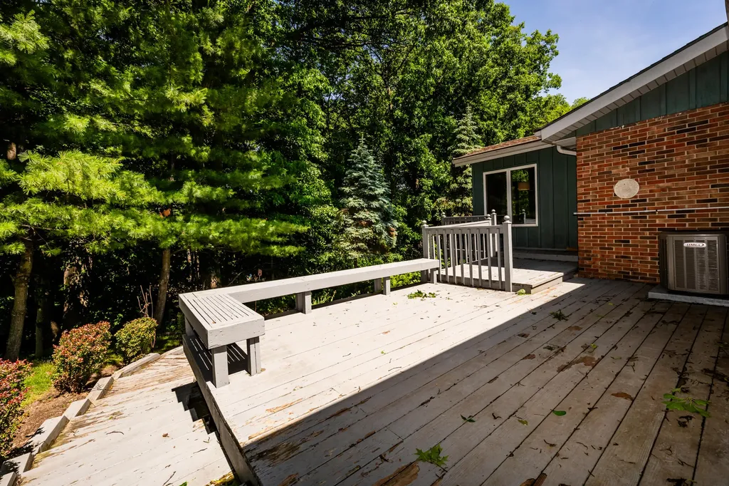 3120 Ridgeview St. Joseph Charter Township MI 49085