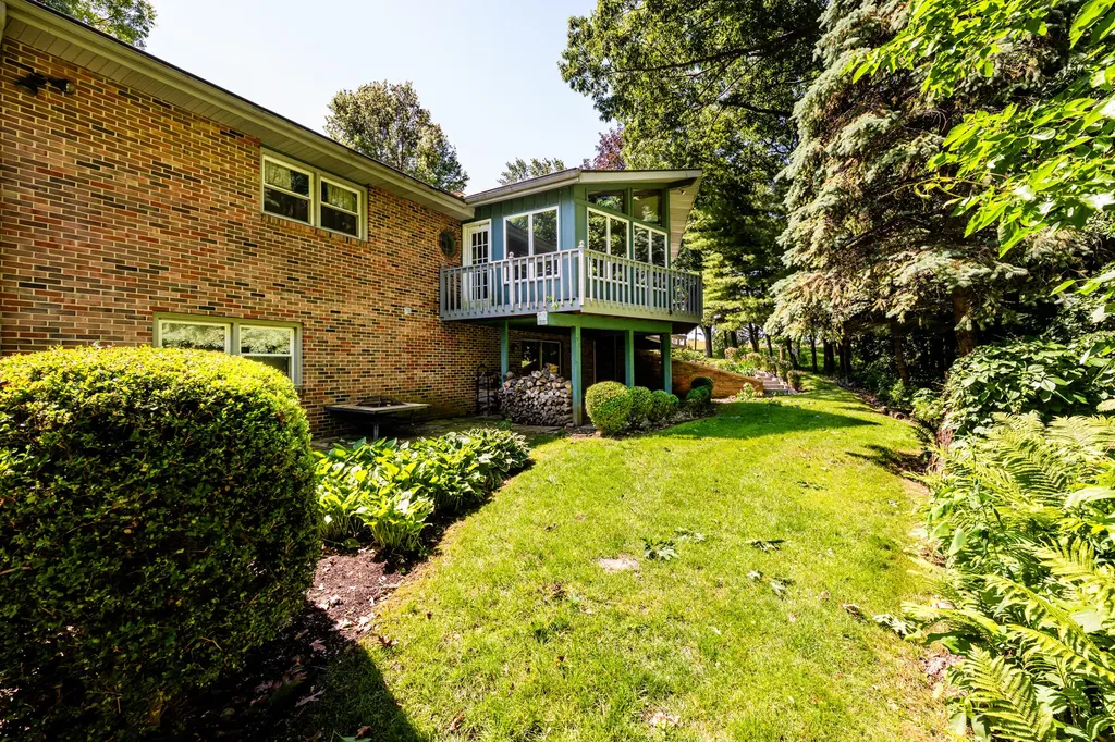 3120 Ridgeview St. Joseph Charter Township MI 49085
