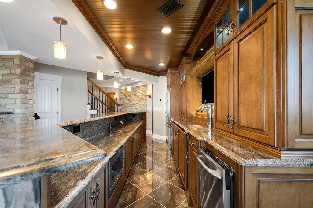 651 Sul Lago S Benton Charter Township MI 49022