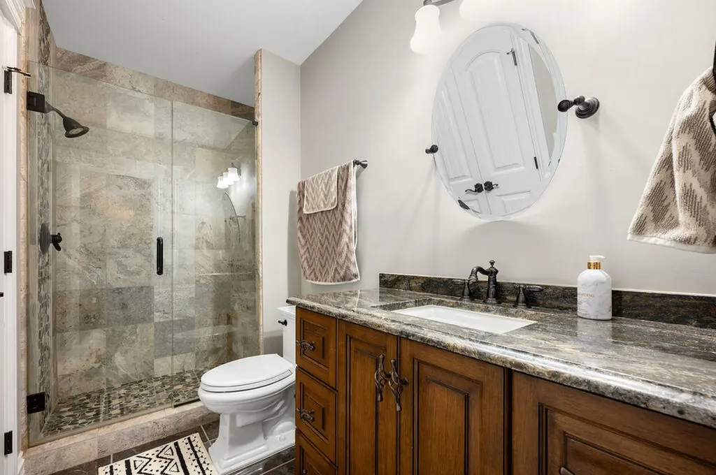 651 Sul Lago S Benton Charter Township MI 49022