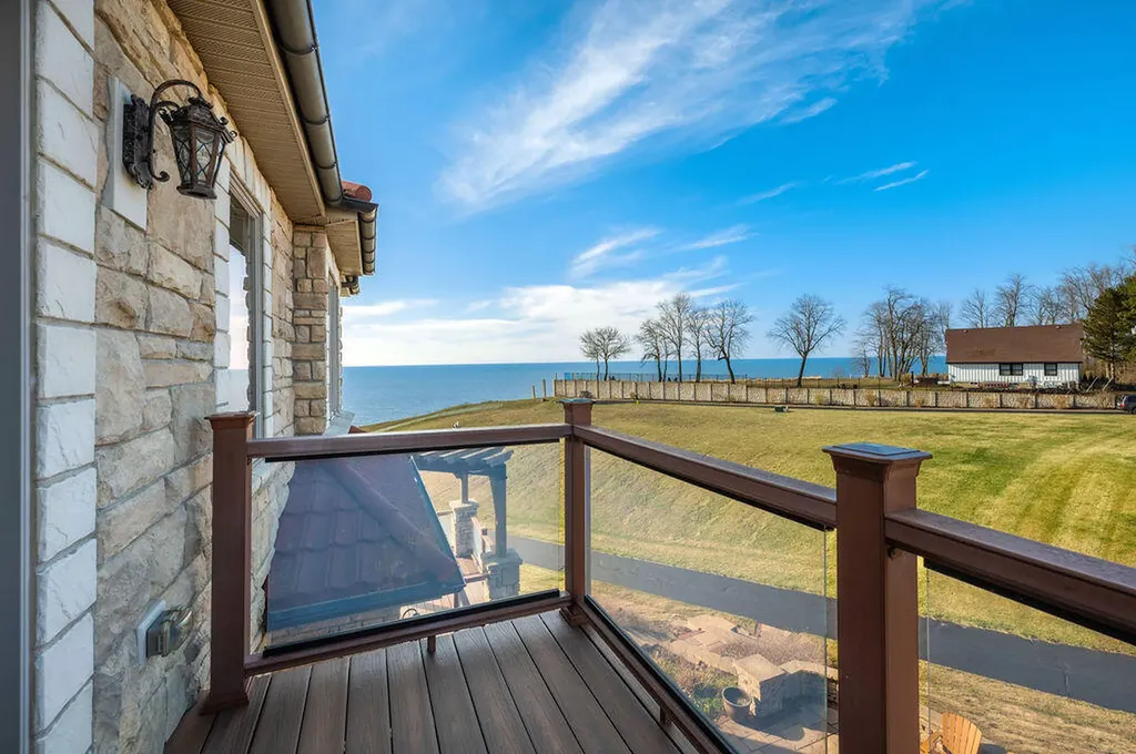 651 Sul Lago S Benton Charter Township MI 49022
