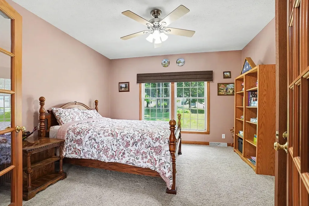 86640 60th Street Keeler Township MI 49045
