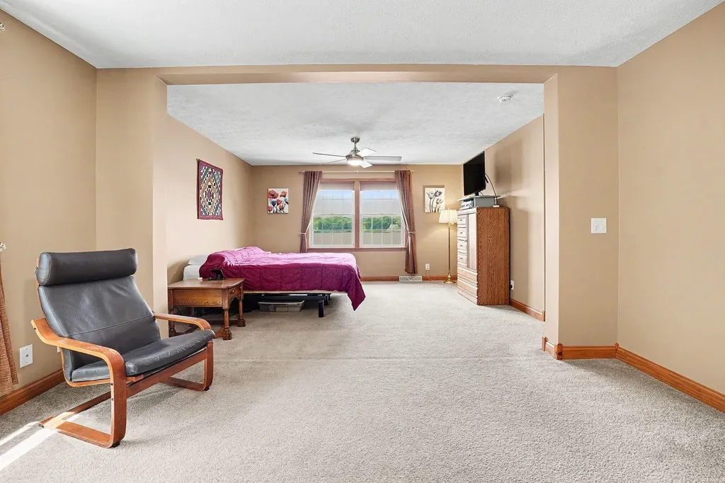 86640 60th Street Keeler Township MI 49045