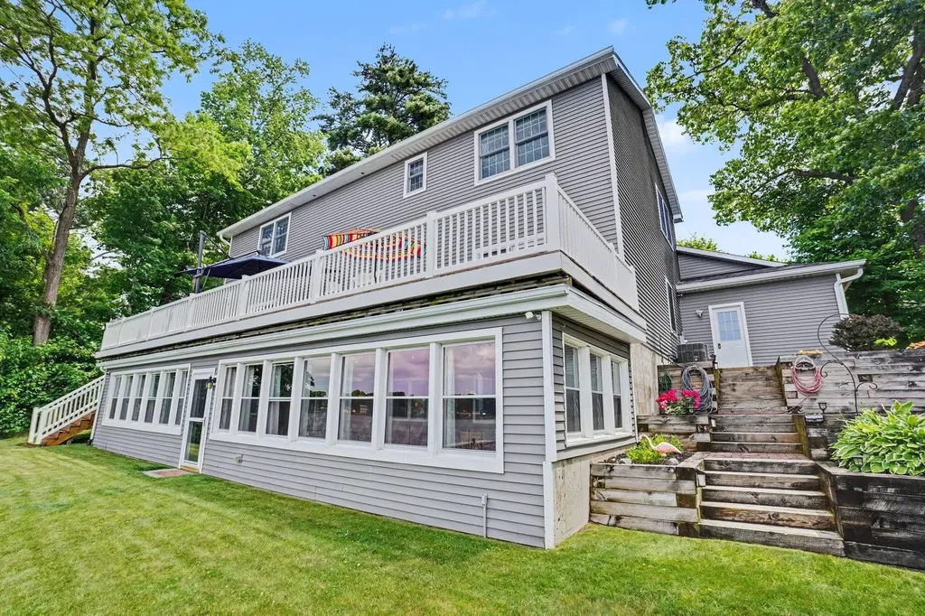 86640 60th Street Keeler Township MI 49045