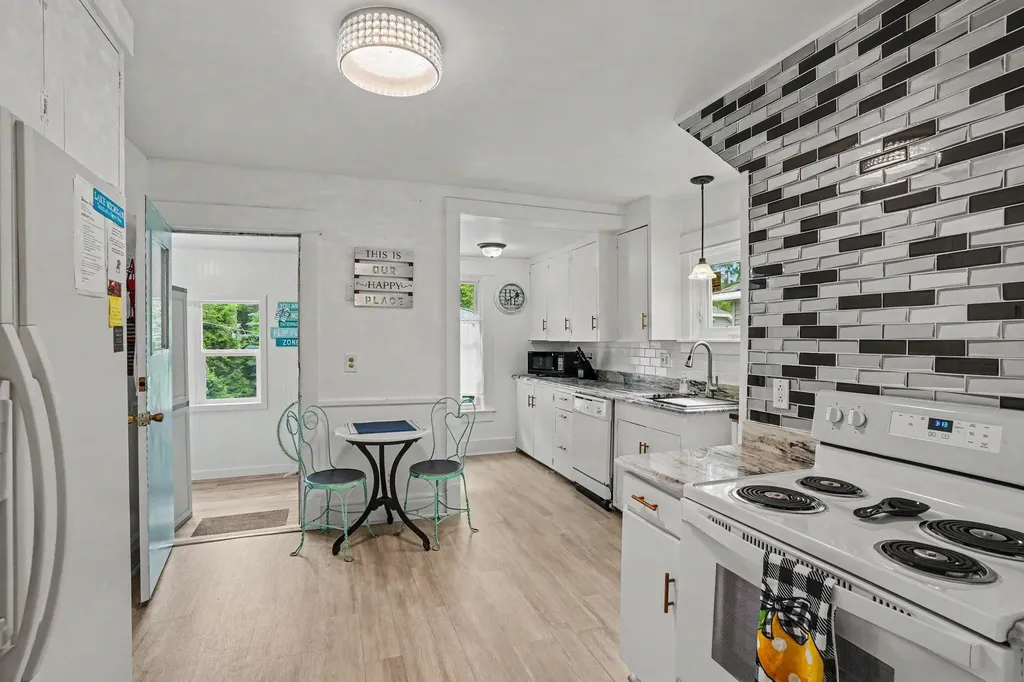729 South Haven Place South Haven City MI 49090
