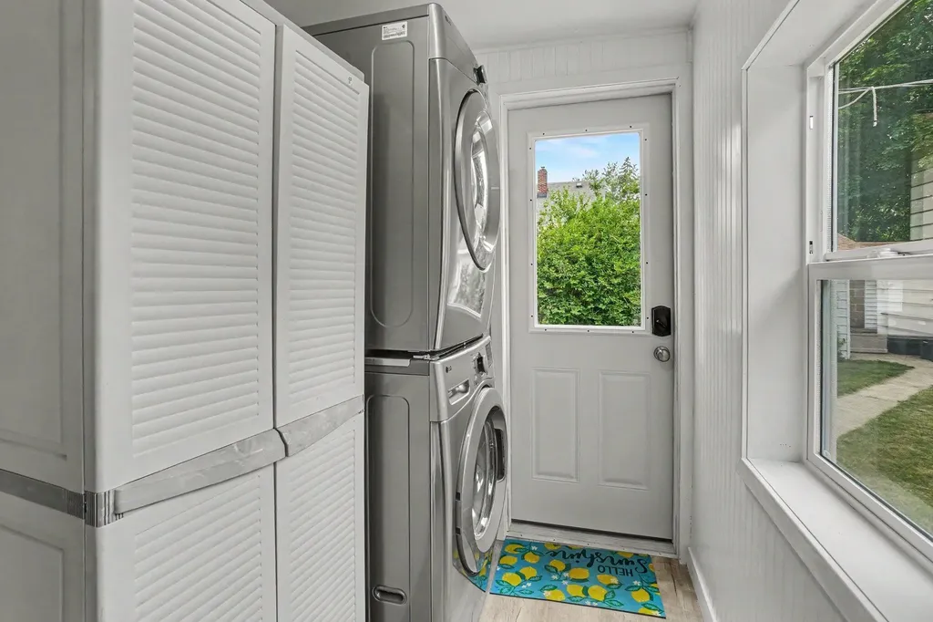 729 South Haven Place South Haven City MI 49090