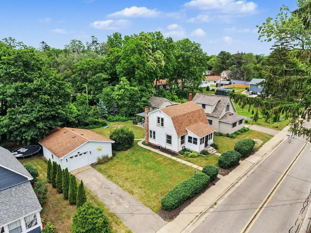 729 South Haven Place South Haven City MI 49090