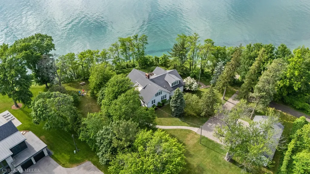 2815 Lake Pines Path Lincoln Charter Township MI 49085