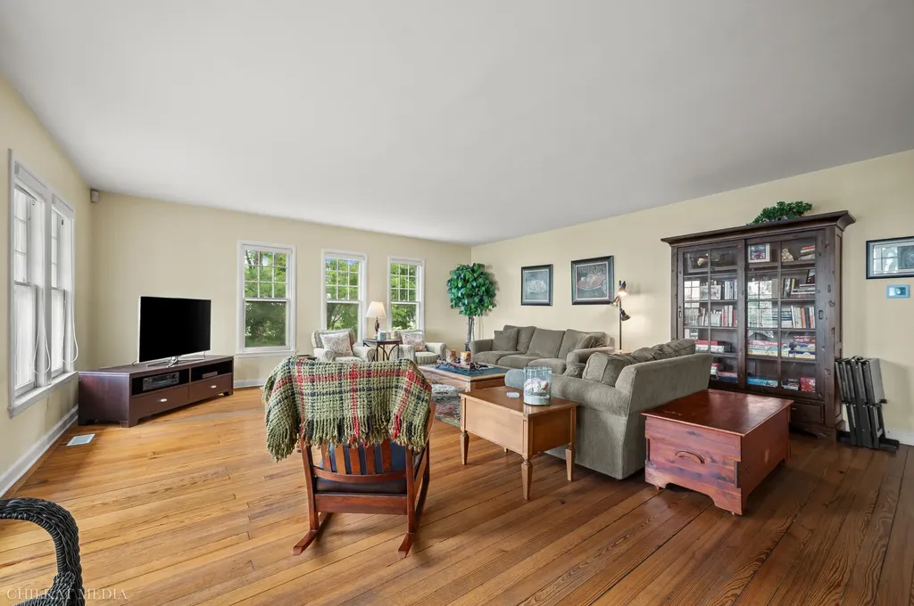 2815 Lake Pines Path Lincoln Charter Township MI 49085