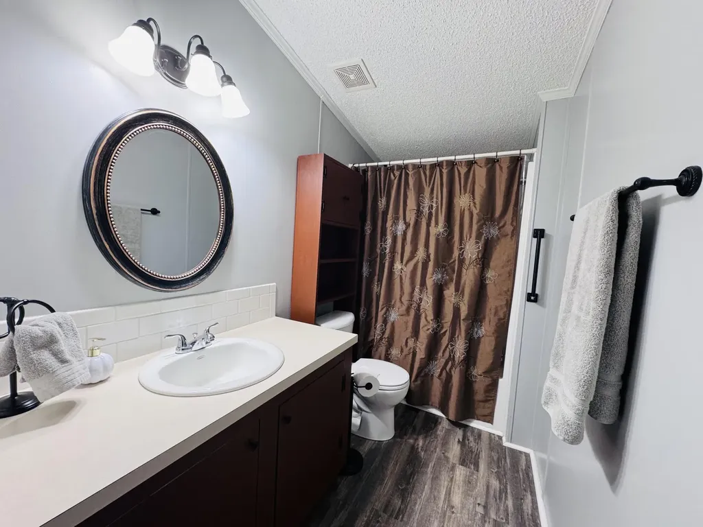 22 N Wildflower Niles Township MI 49120