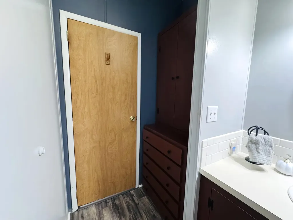 22 N Wildflower Niles Township MI 49120