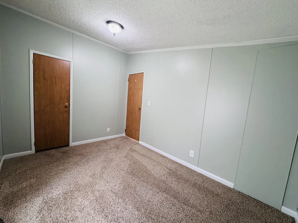 22 N Wildflower Niles Township MI 49120