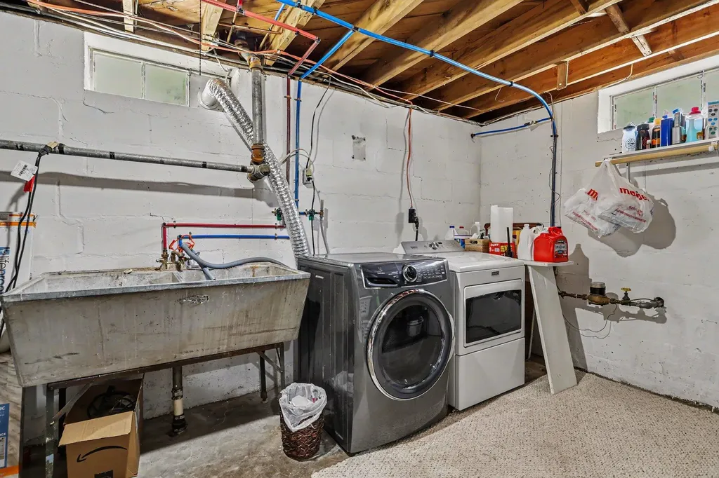 5209 S Roosevelt Road Lincoln Charter Township MI 49127