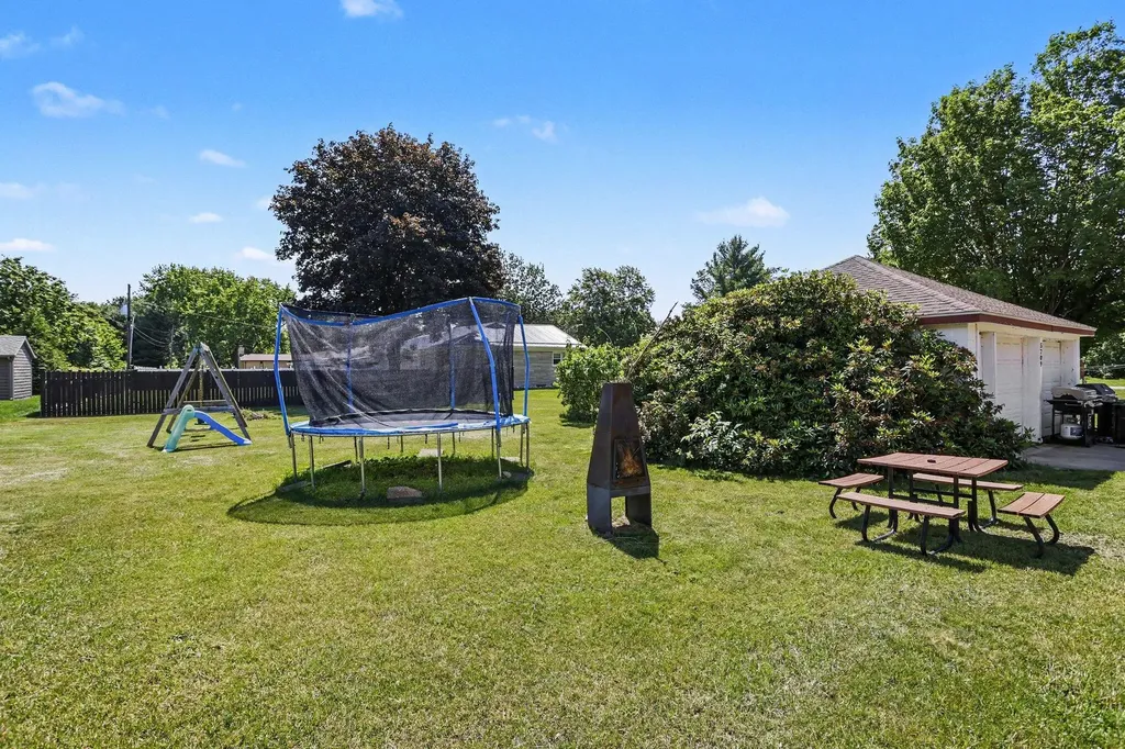 5209 S Roosevelt Road Lincoln Charter Township MI 49127