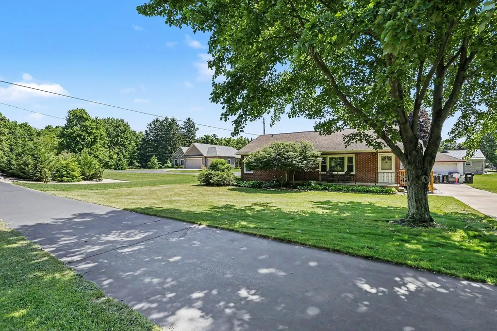 5209 S Roosevelt Road Lincoln Charter Township MI 49127