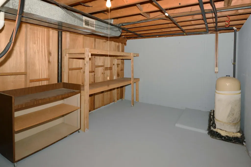 50829 Barber Street Paw Paw Township MI 49079