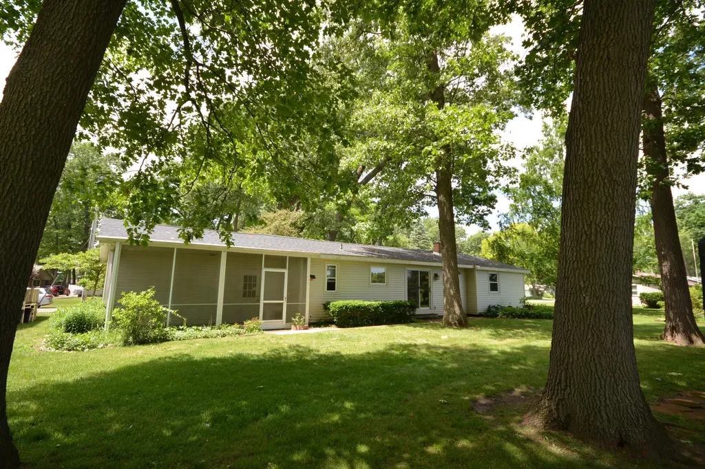 50829 Barber Street Paw Paw Township MI 49079
