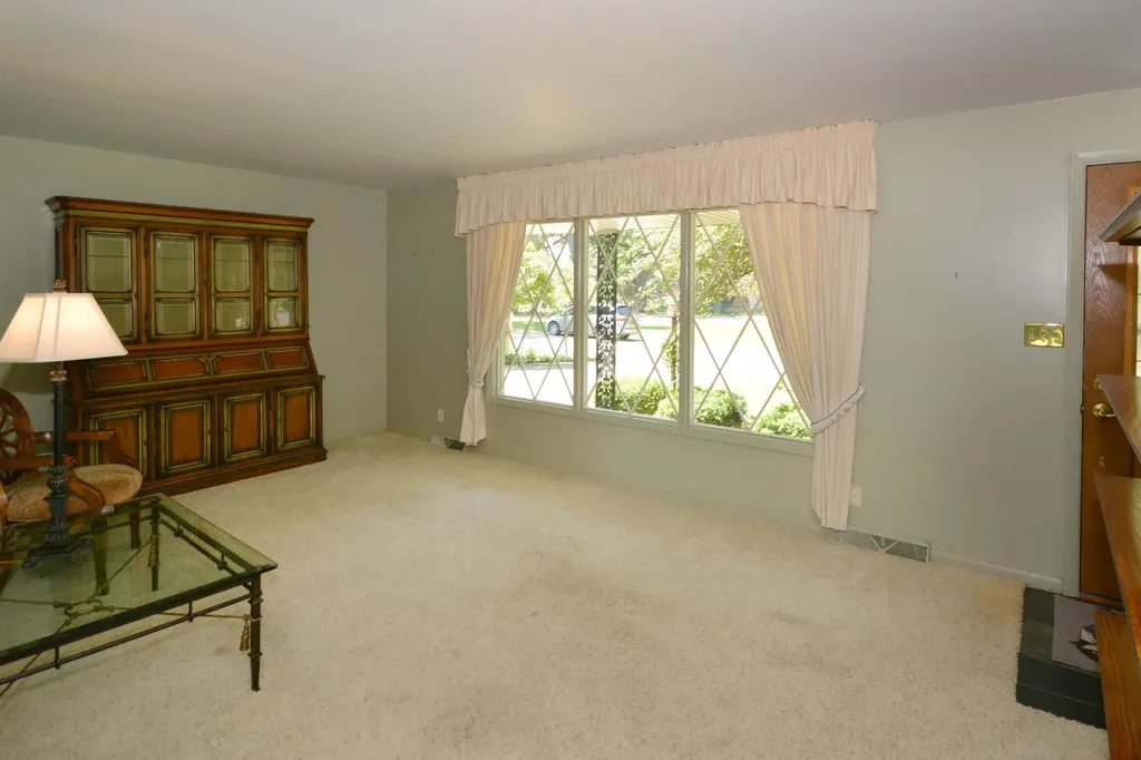 50829 Barber Street Paw Paw Township MI 49079
