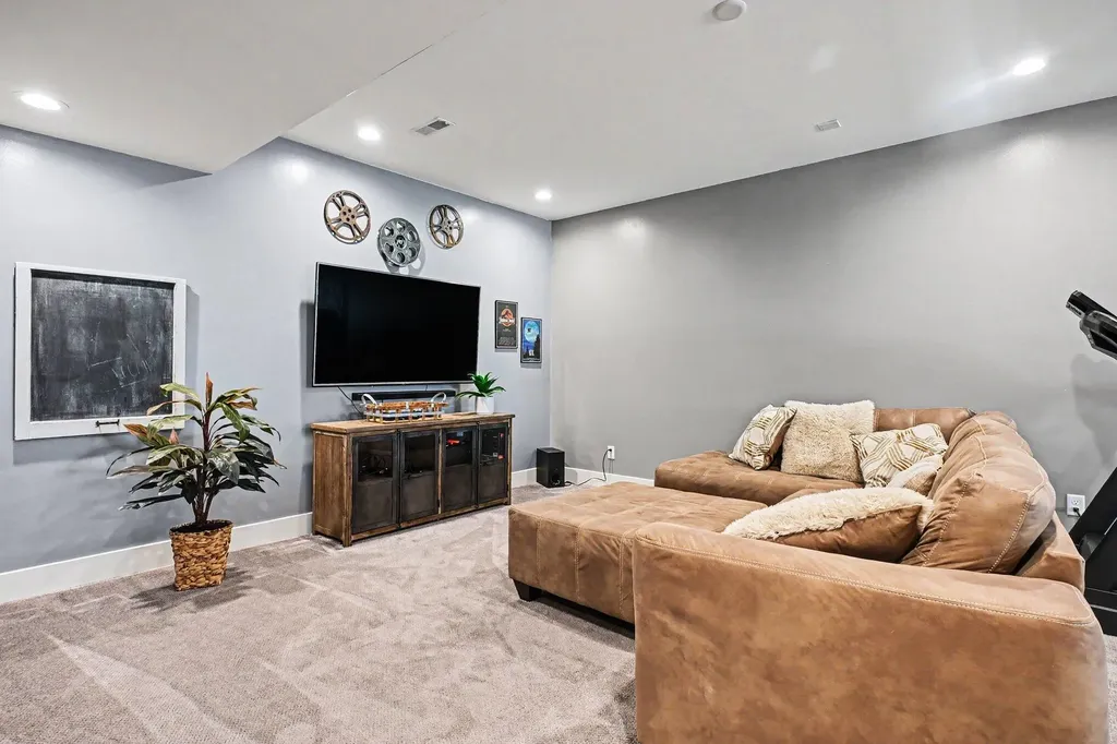 6021 Racine Drive Lincoln Charter Township MI 49127