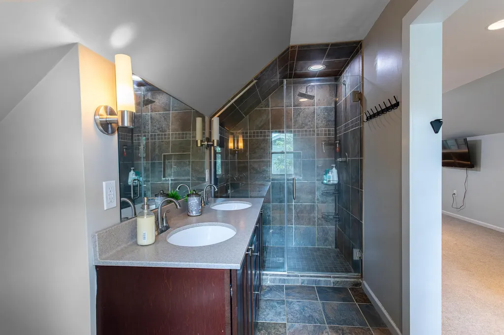 519 Granada Avenue St. Joseph City MI 49085