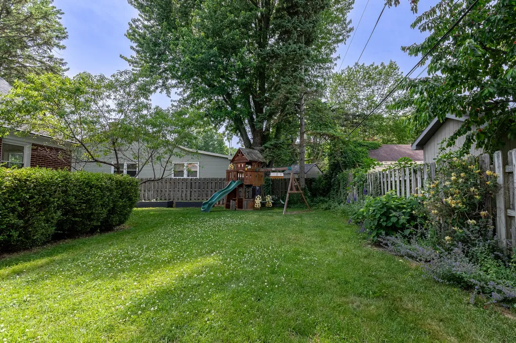 519 Granada Avenue St. Joseph City MI 49085