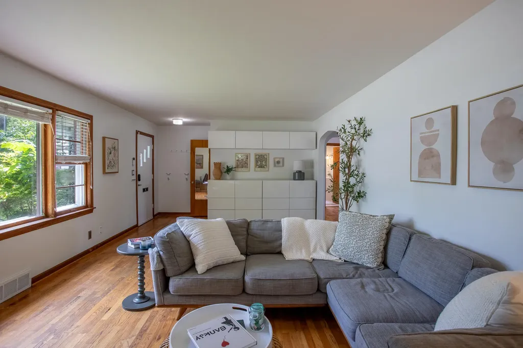 519 Granada Avenue St. Joseph City MI 49085
