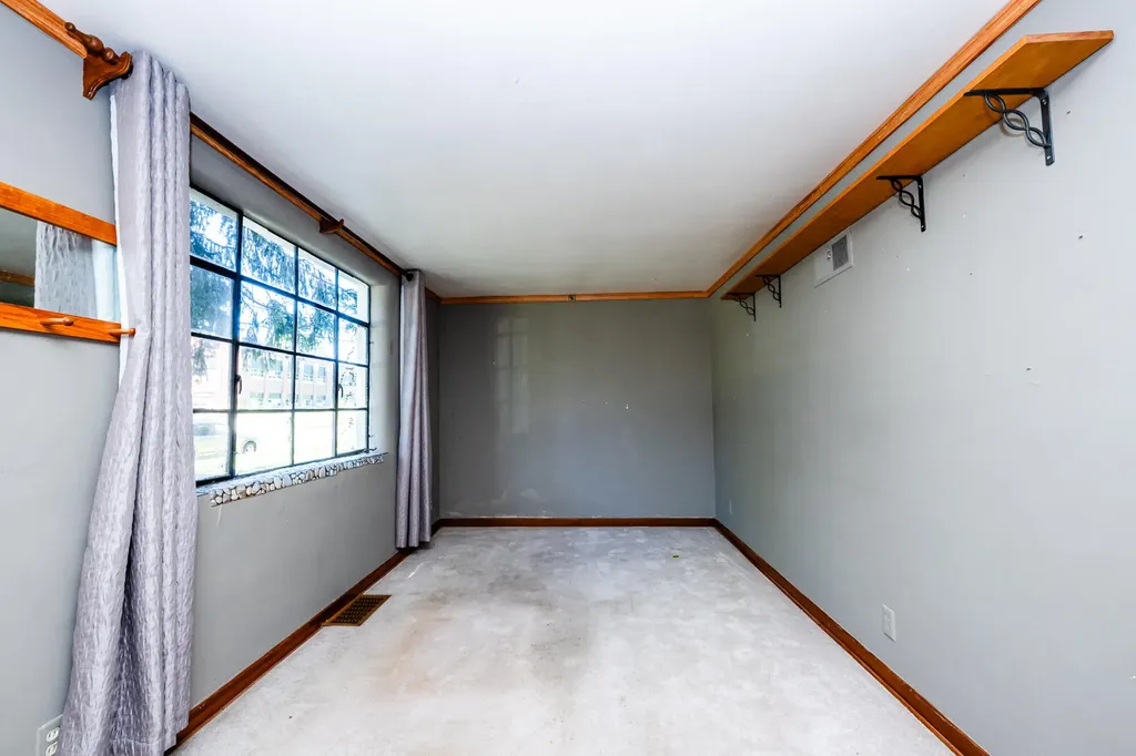 312 W Chicago Street Buchanan City MI 49107