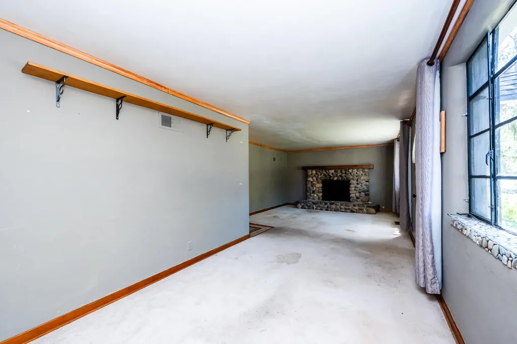 312 W Chicago Street Buchanan City MI 49107