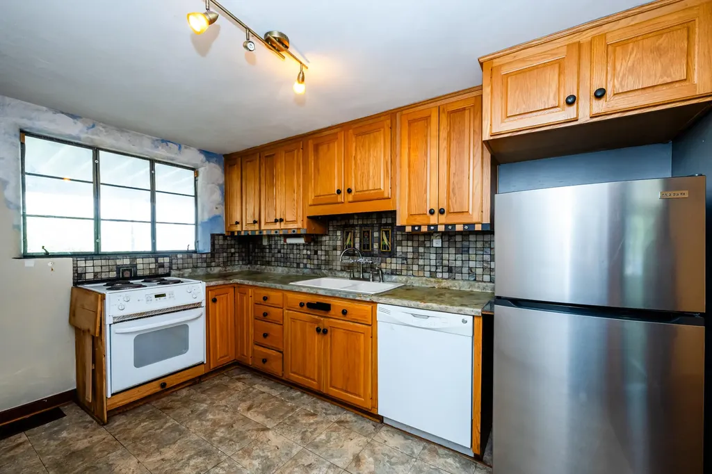 312 W Chicago Street Buchanan City MI 49107
