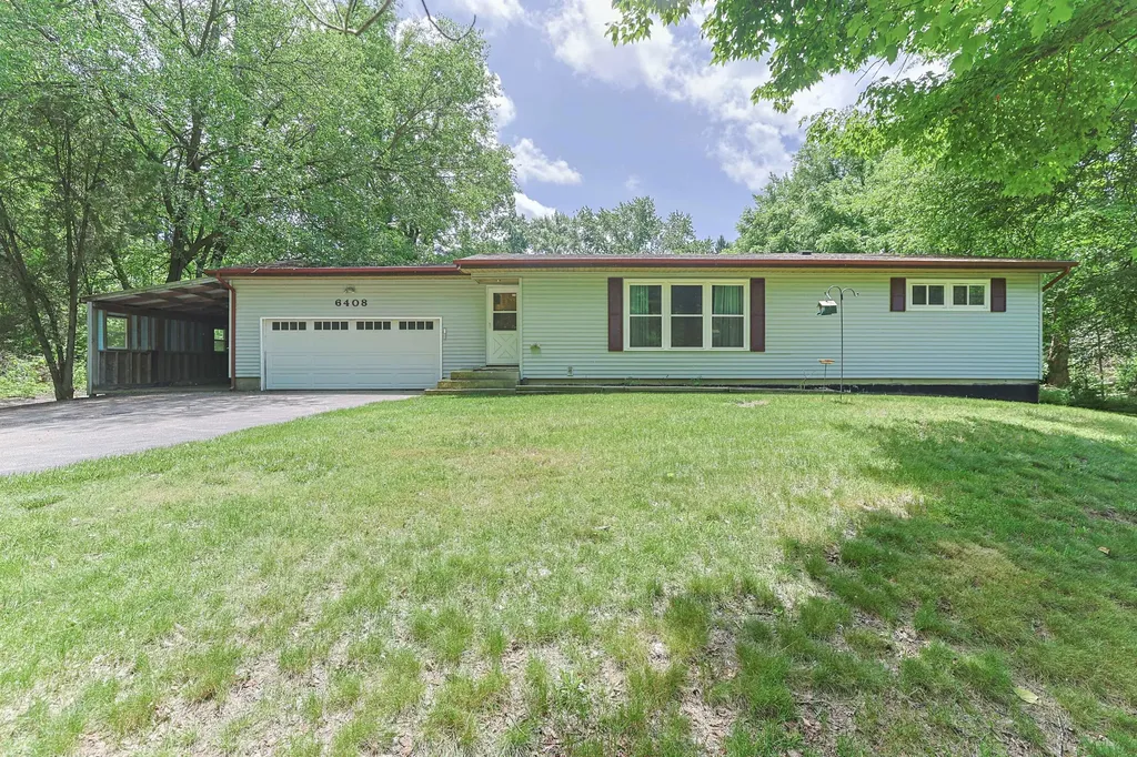 6408 Spaulding Avenue Chikaming Township MI 49125