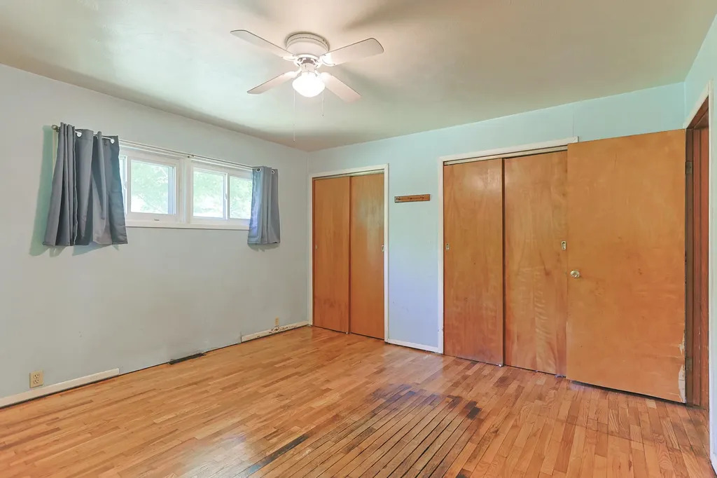6408 Spaulding Avenue Chikaming Township MI 49125