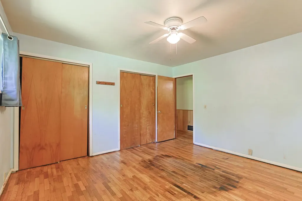 6408 Spaulding Avenue Chikaming Township MI 49125