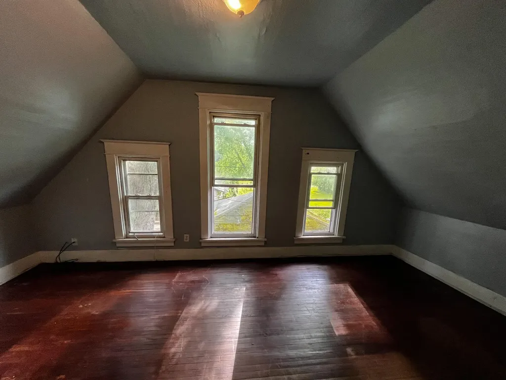 774 Lavette Avenue Benton Harbor City MI 49022