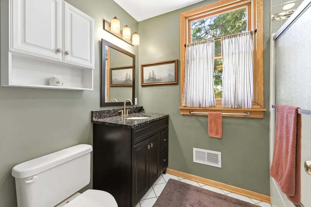 7780 W East Road Chikaming Township MI 49128