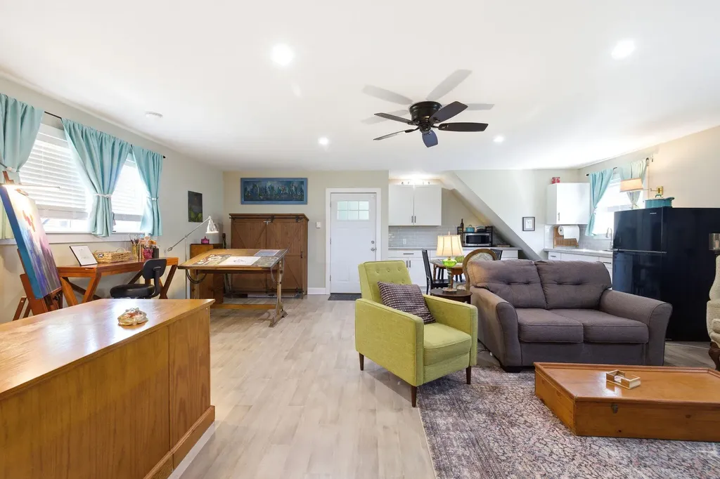 7780 W East Road Chikaming Township MI 49128