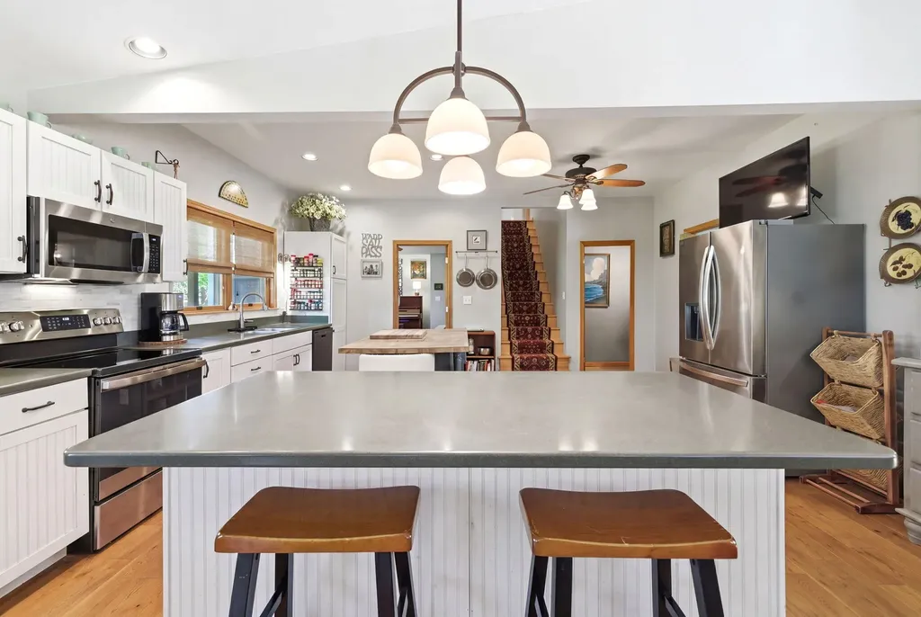 7780 W East Road Chikaming Township MI 49128