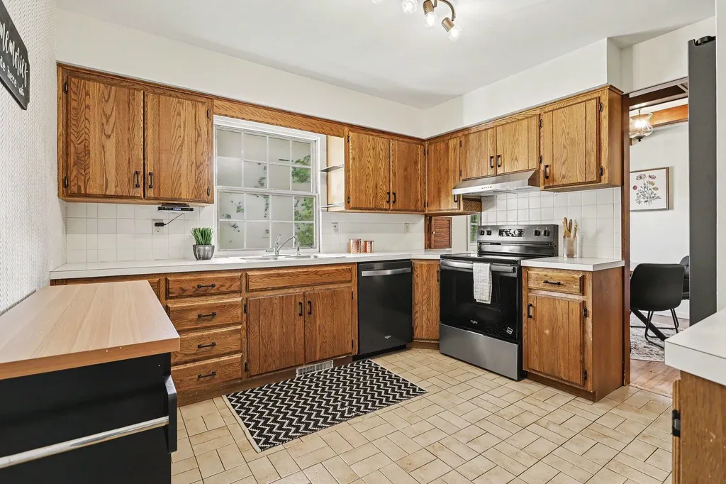 2946 Windsor Drive St. Joseph Charter Township MI 49085
