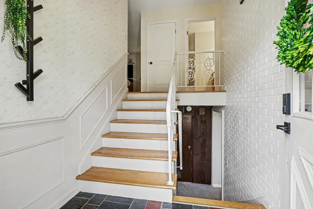 2946 Windsor Drive St. Joseph Charter Township MI 49085