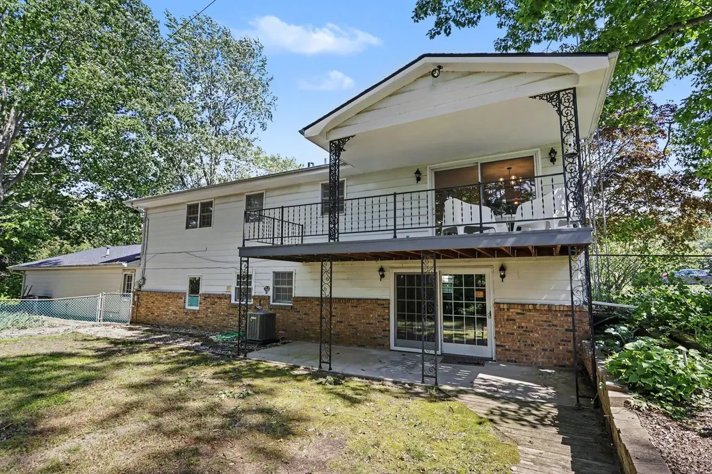 2946 Windsor Drive St. Joseph Charter Township MI 49085