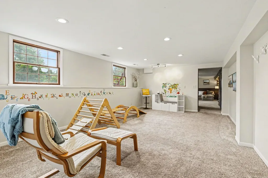 2946 Windsor Drive St. Joseph Charter Township MI 49085