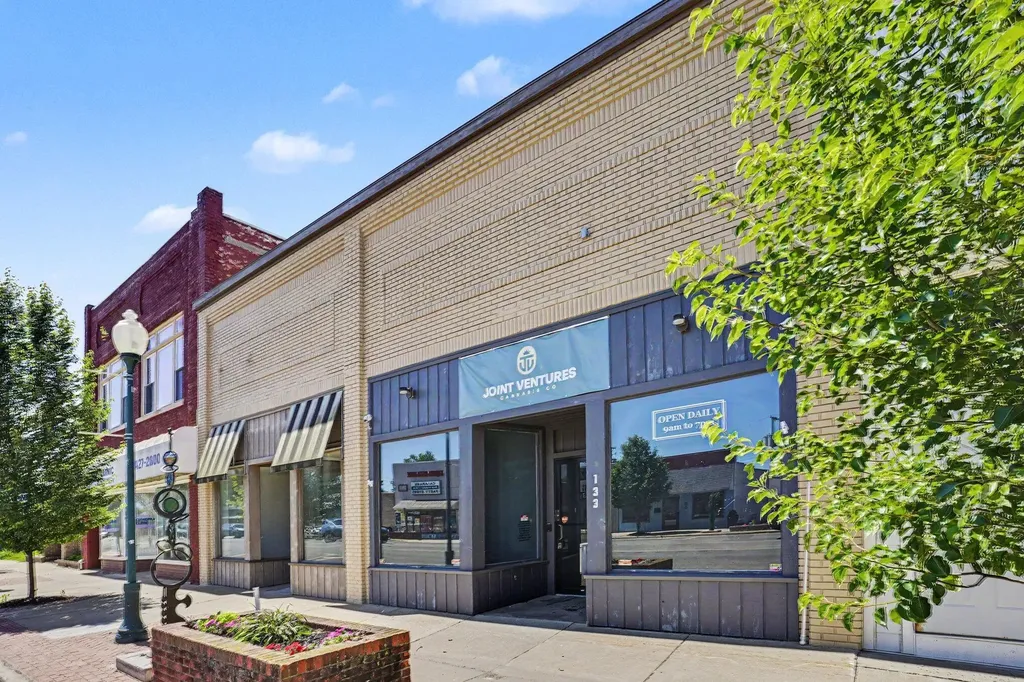 133 W Monroe Street Bangor City MI 49013